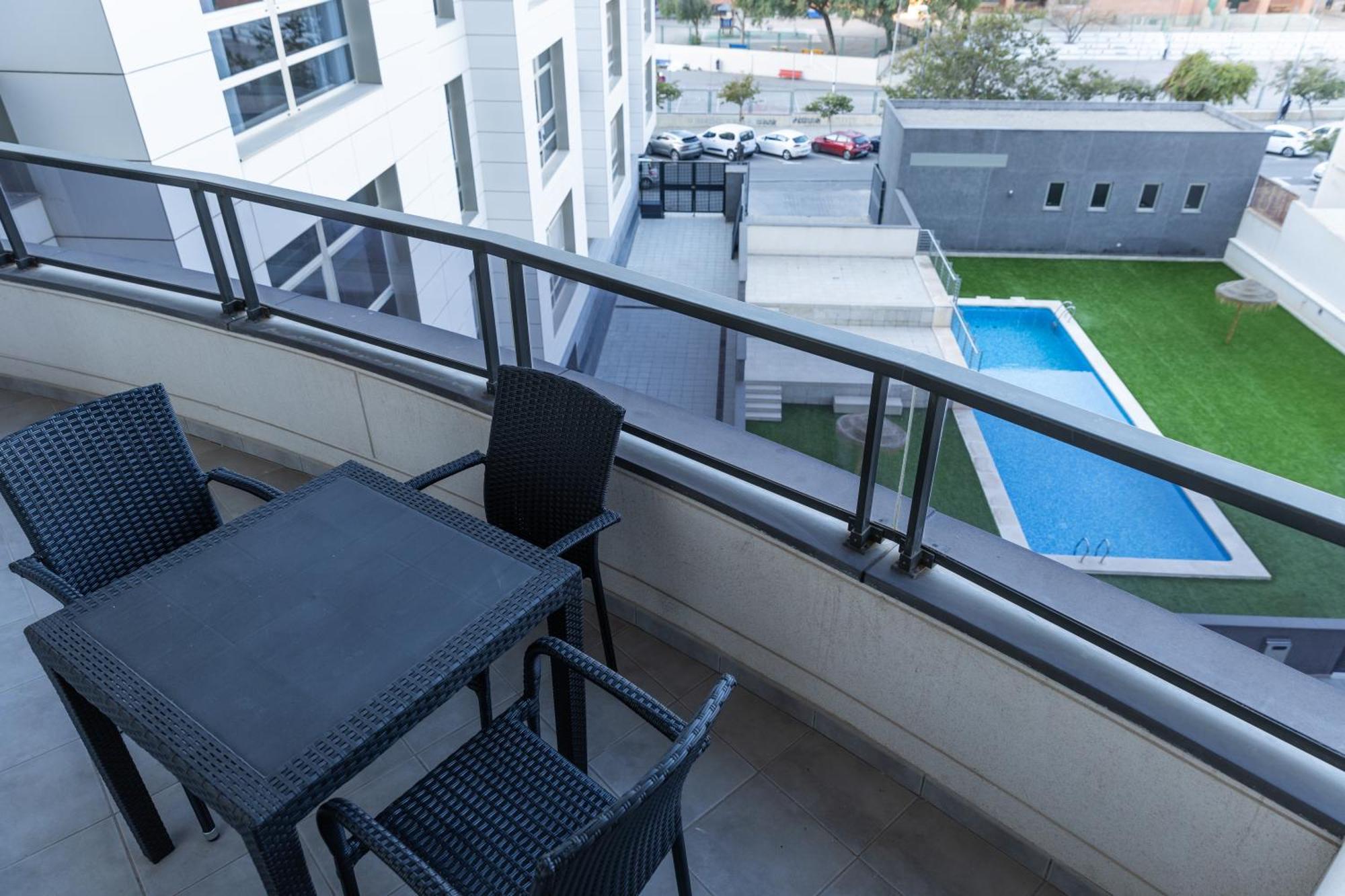 Guillman Suites Alicante Buitenkant foto