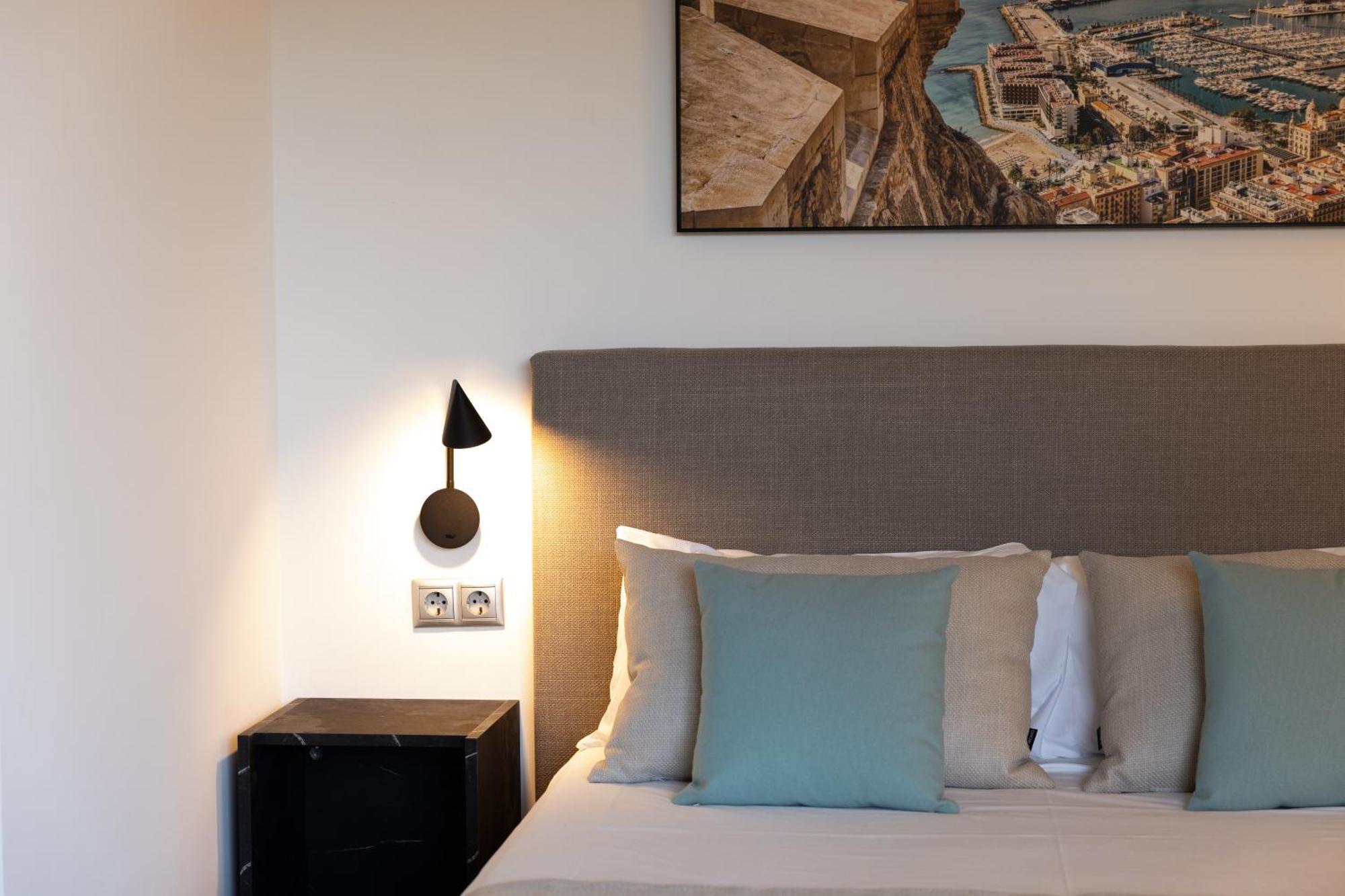 Guillman Suites Alicante Buitenkant foto