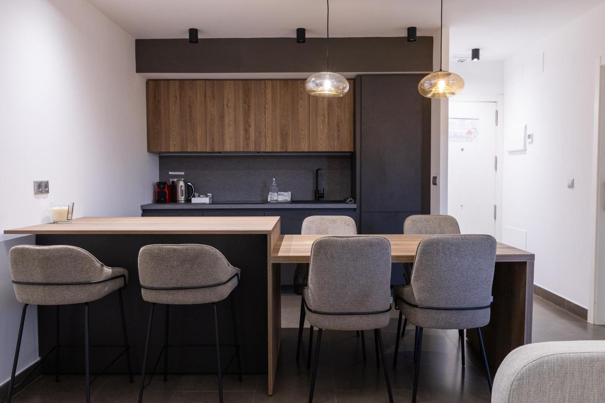 Guillman Suites Alicante Buitenkant foto