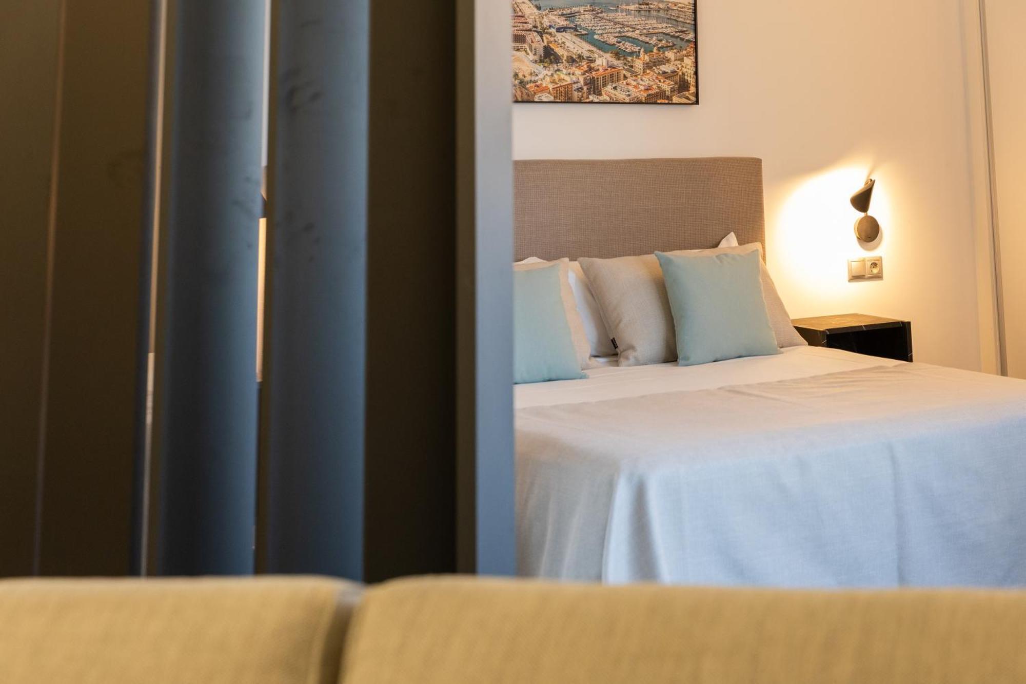 Guillman Suites Alicante Buitenkant foto