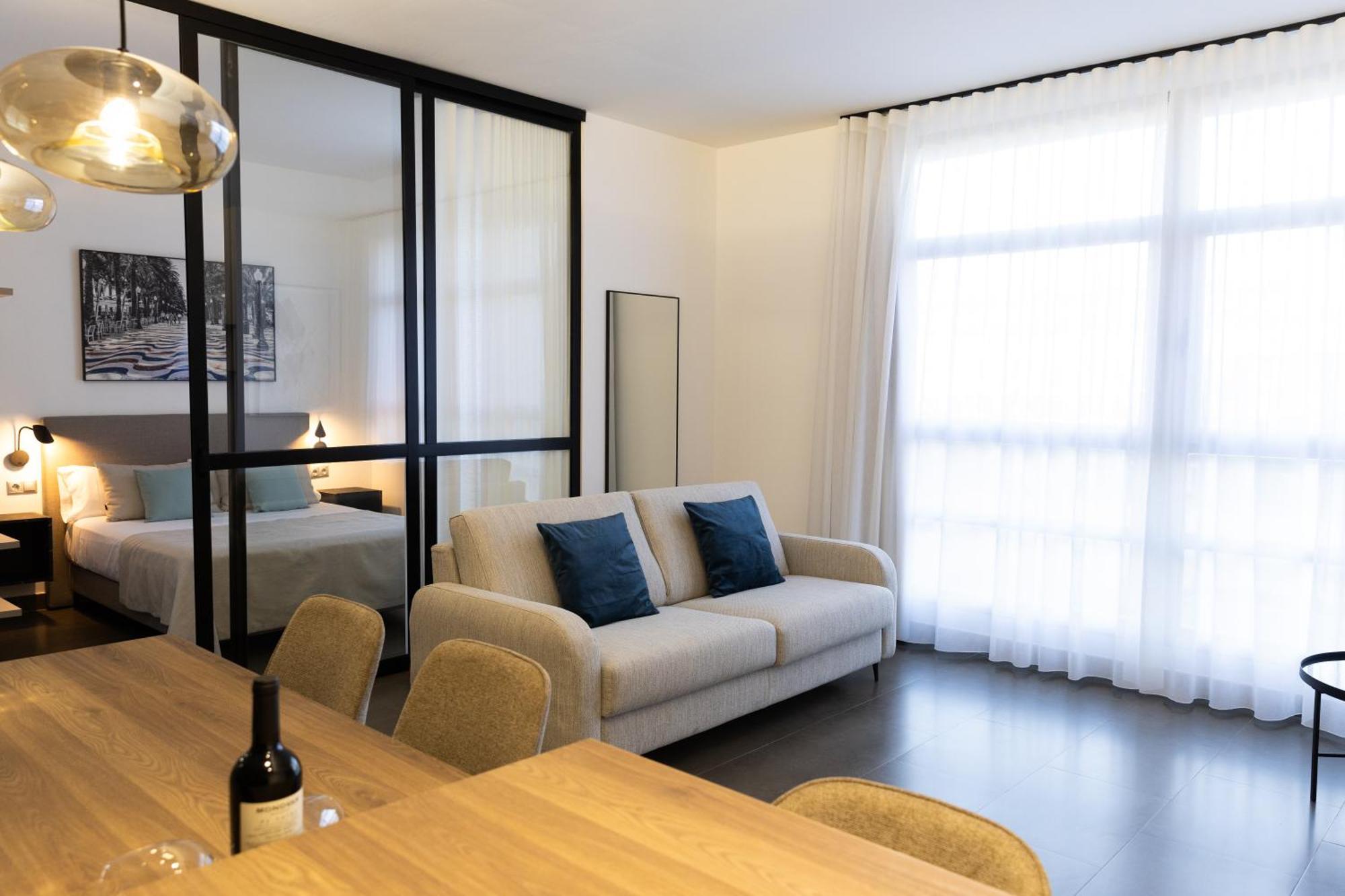 Guillman Suites Alicante Buitenkant foto